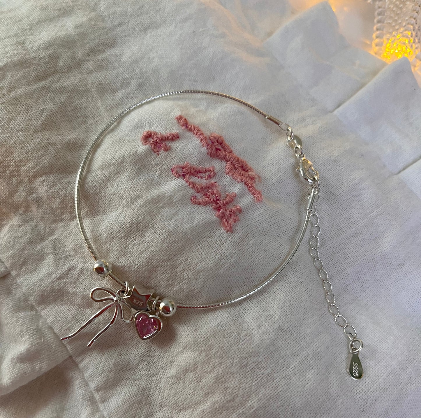 de Leichtes Schleifenkettenarmband