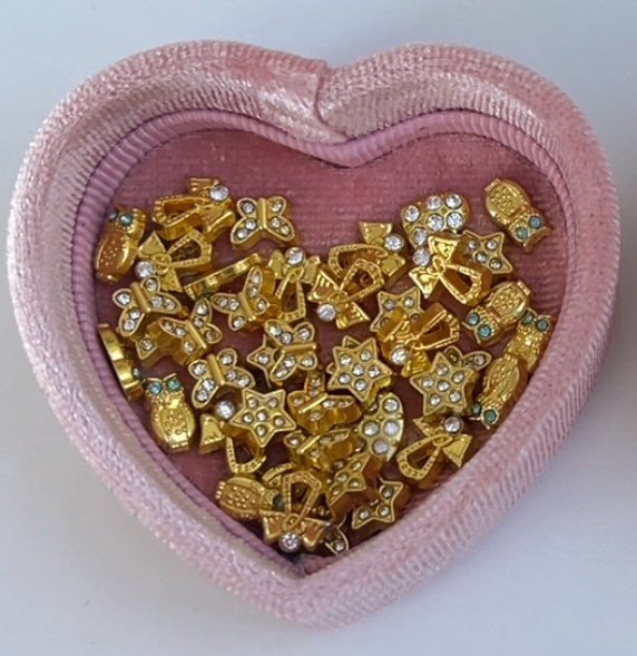 Mini-Charms (separat erhältlich)