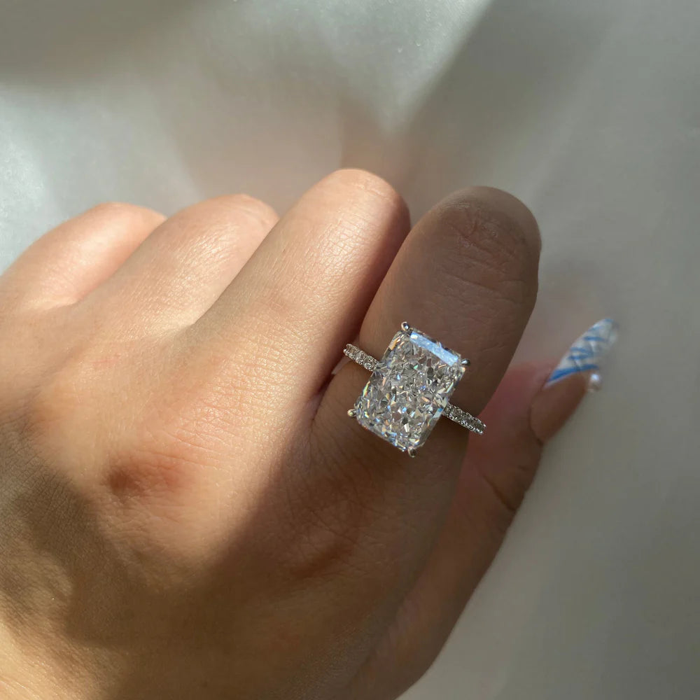 7 Carats Crushed Ice Ring