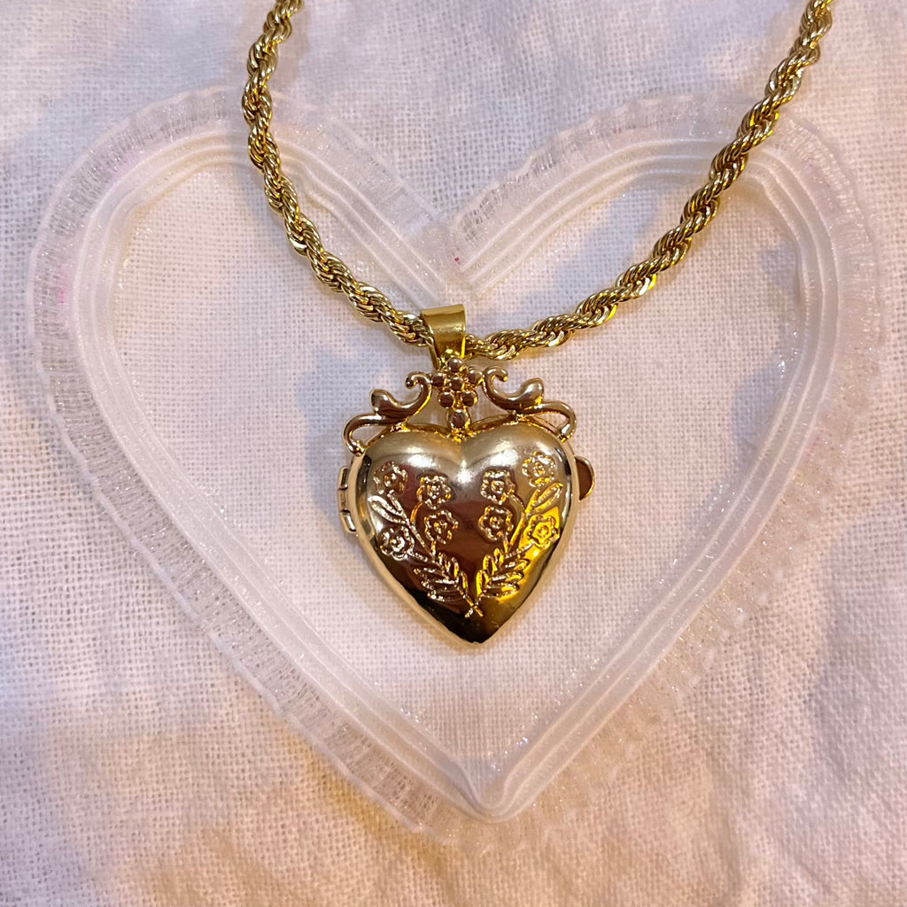 Vintage Locket Necklace (photos sealed with resin)