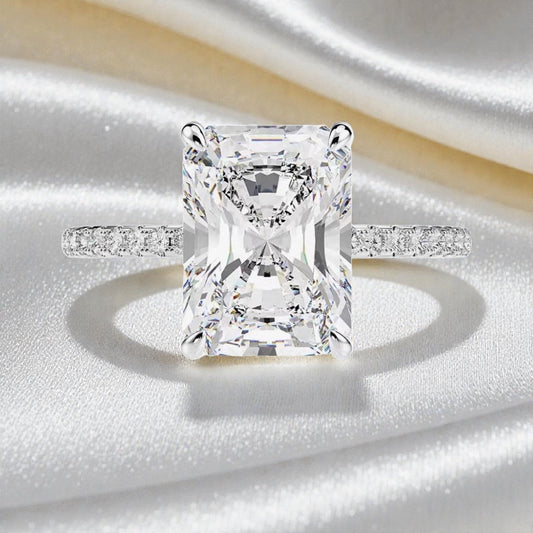 7 Carats Crushed Ice Ring