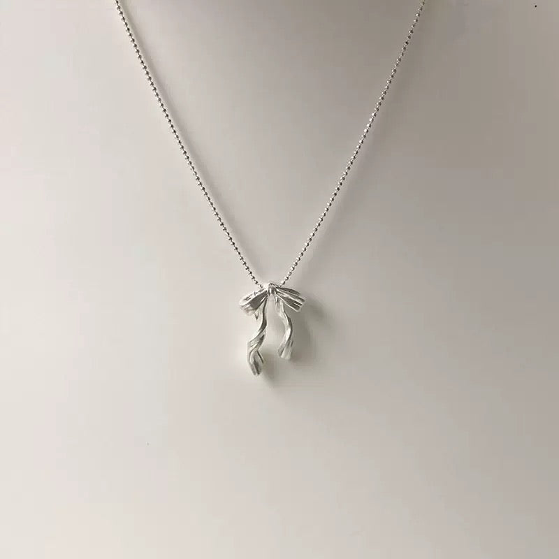 925 Sterling Silver Coquette Bow Necklace