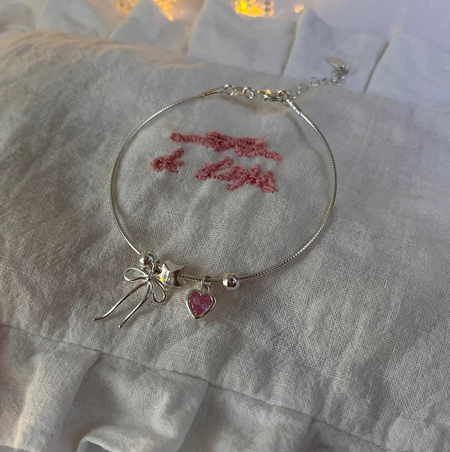 de Leichtes Schleifenkettenarmband