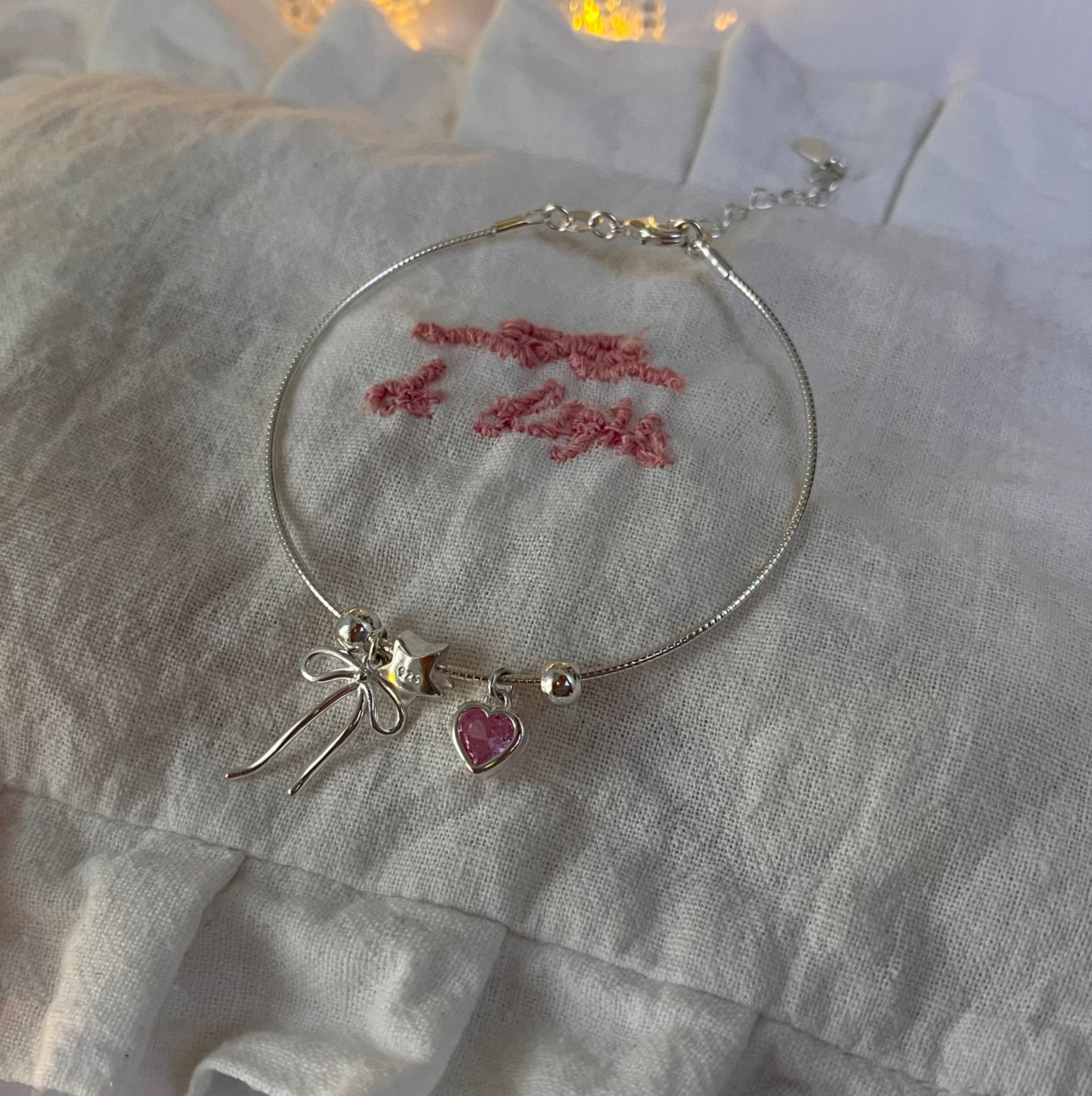 925 Silver deLight Bow Chain Bracelet