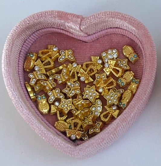 Mini-Charms (separat erhältlich)