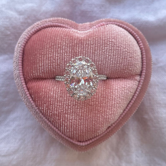 7 Carats Oval Cut Ring